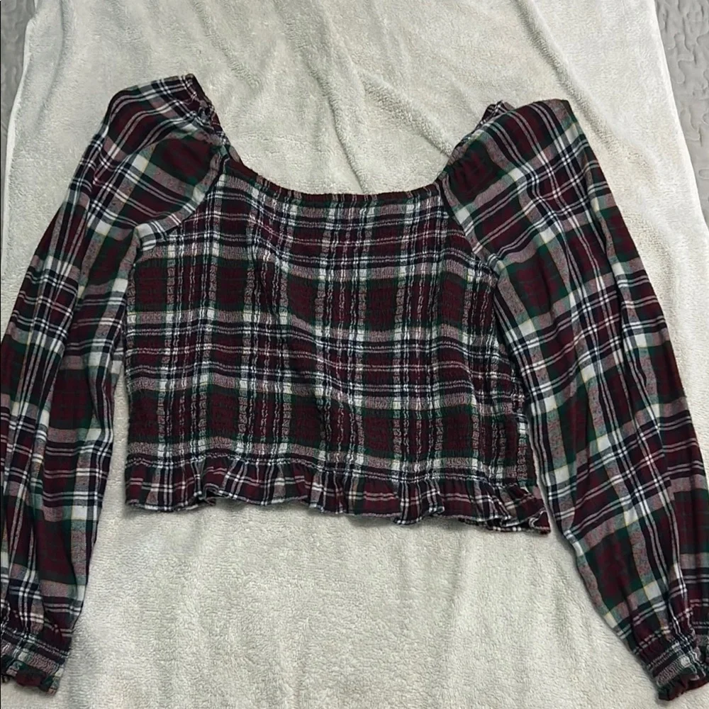 White and Purple Fitted Crop Blouse - Picture 3 of 8